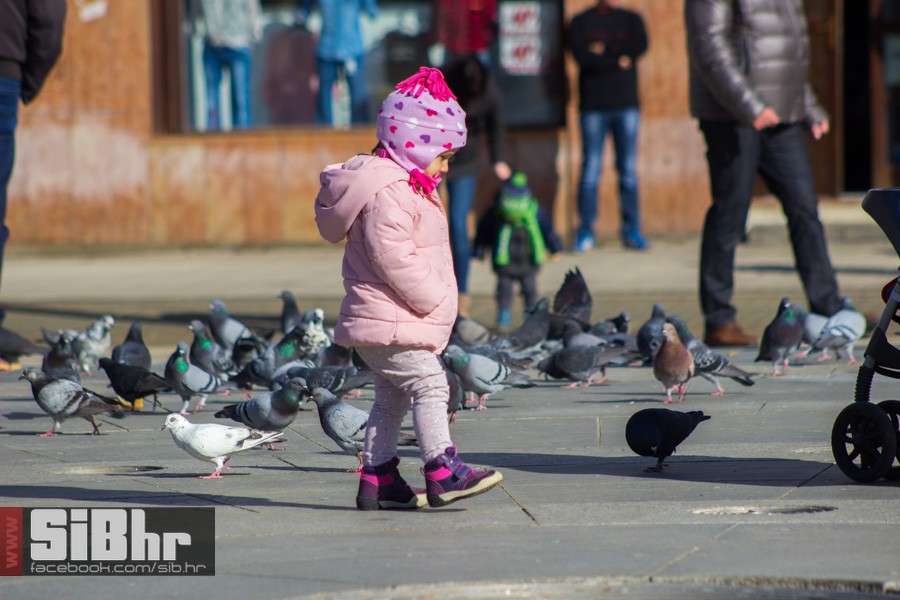subota_osijek_setnja_ljudi_40
