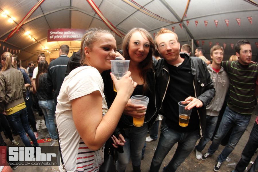 DaniPiva_RibljeOko_SiBhr_95