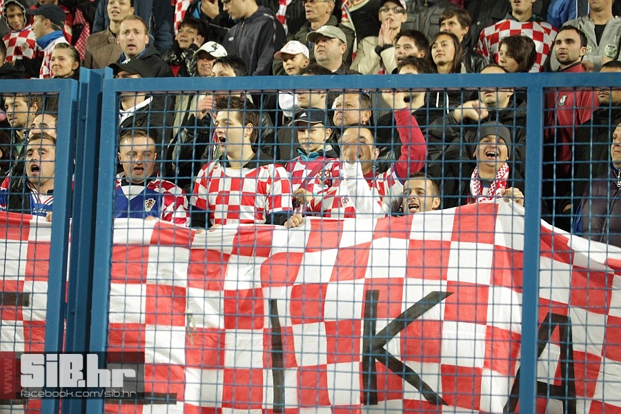 hrvatska-wales_navijaci_52