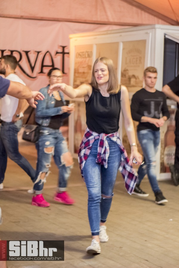 dani_piva_djentlemeni_45