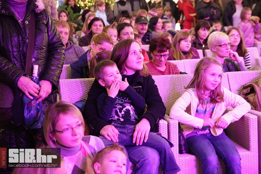 bozicna_bajka_am_19 bozicna_bajka_am_19