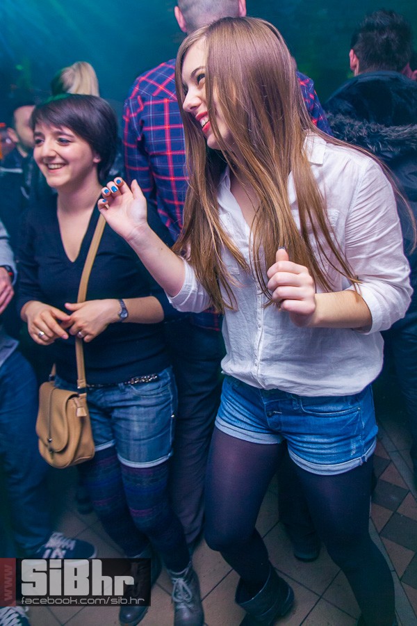 exit_pavijani_1801_nocni_zivot_