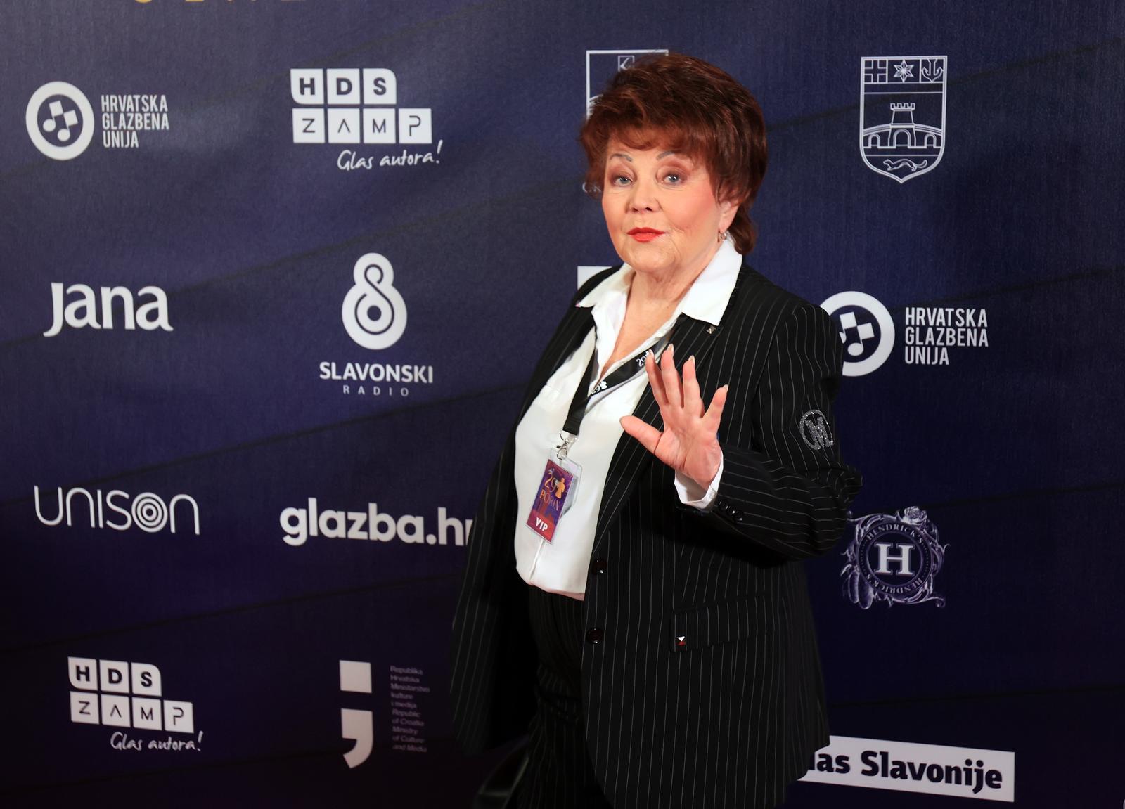 Porin u Osijeku – crveni tepih