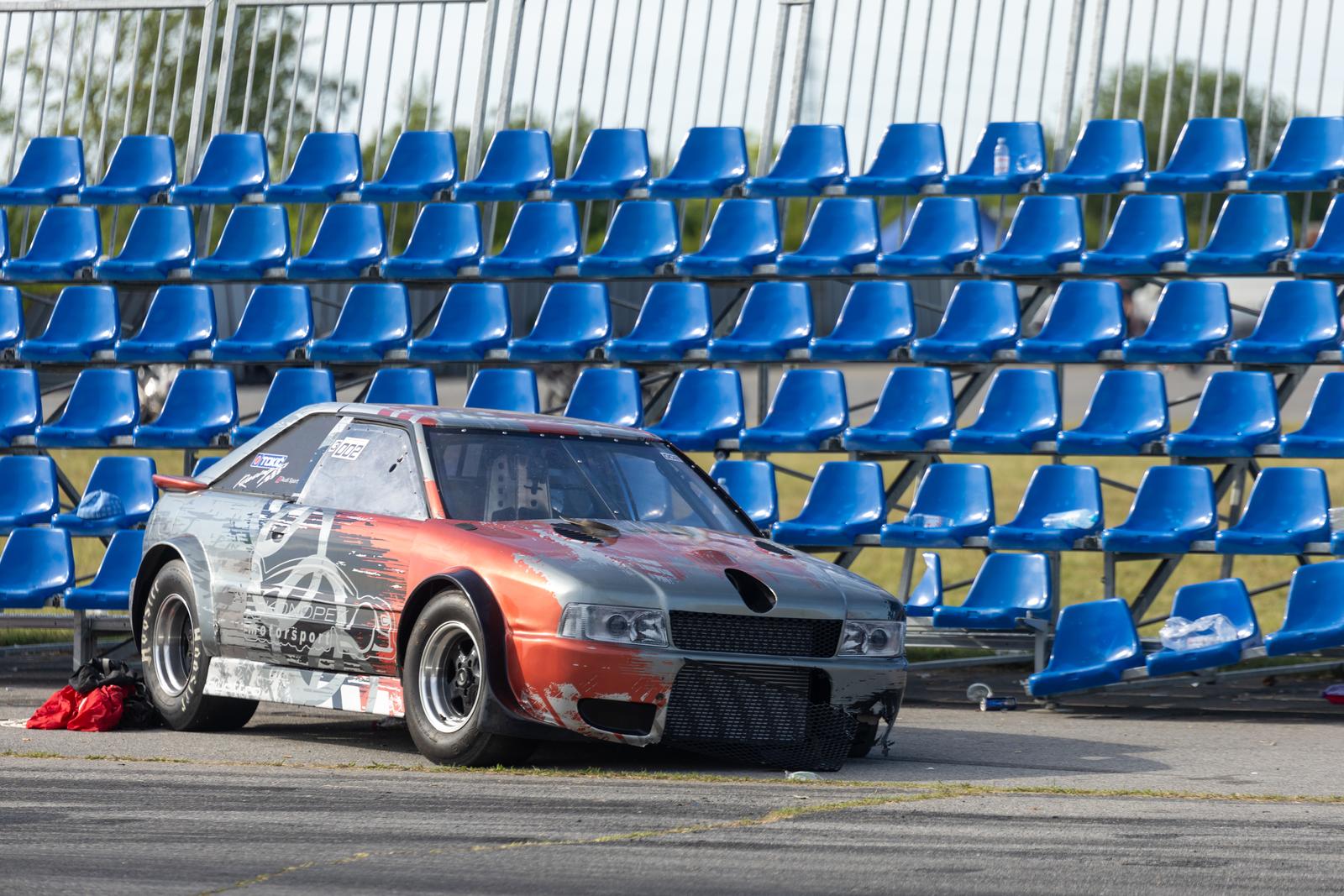 Street Race Osijek – automobil se zabio u publiku, šestero ozlijeđenih