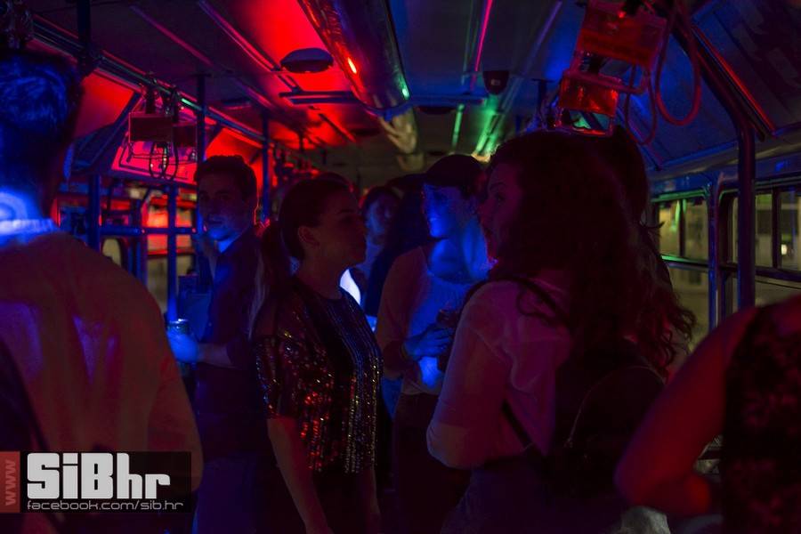 Tram_party_SiBhr-31