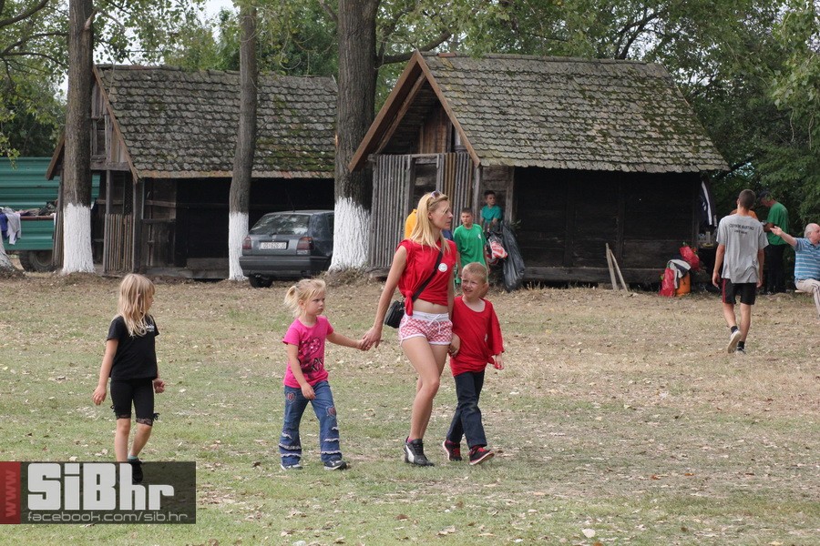 brodjanci_olimpijada_2014_SiBhr