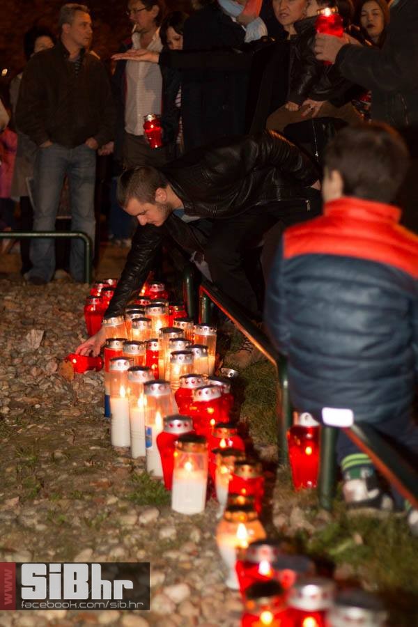 osijek_svijece_za_vukovar_8