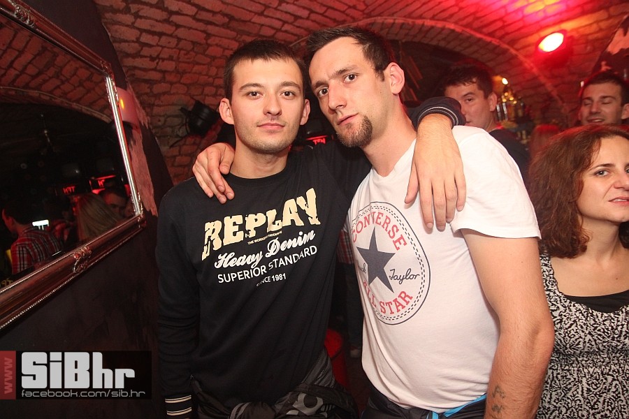 2014_10_12_Tufna_osijek_nightli