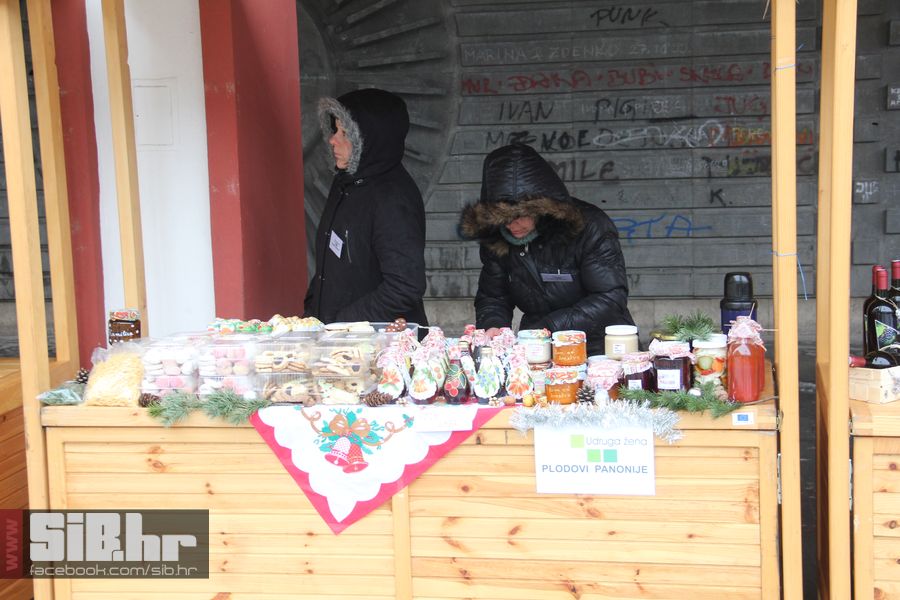 BozicniSajamTrgSlobode_SiBhr_07