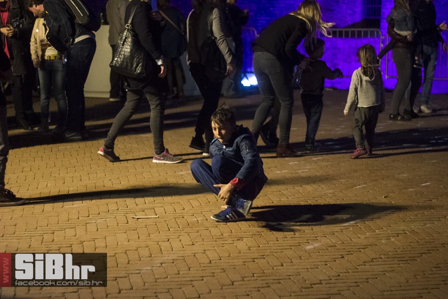 transgeneracijski_party_tvrdja_