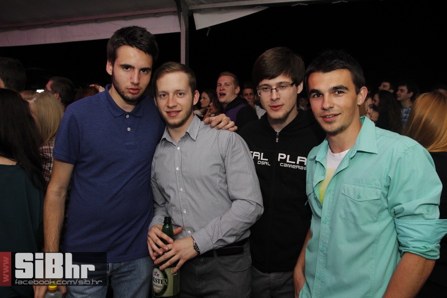 studentska_rostiljada_Mejasi_Si