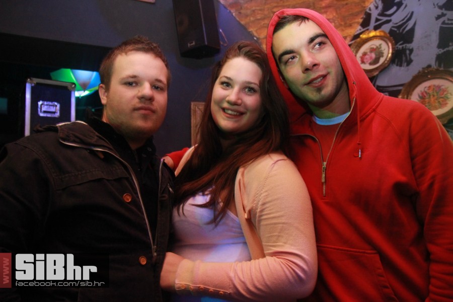 tufna0211_67 tufna0211_67