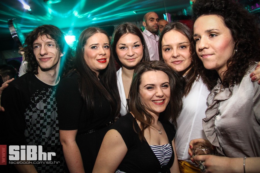 barka2303_10 barka2303_10