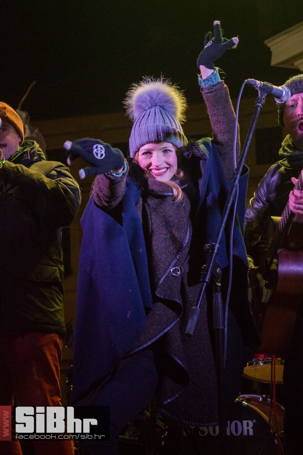 nova_godina_2016_trg_tvrdja_sib nova_godina_2016_trg_tvrdja_sib