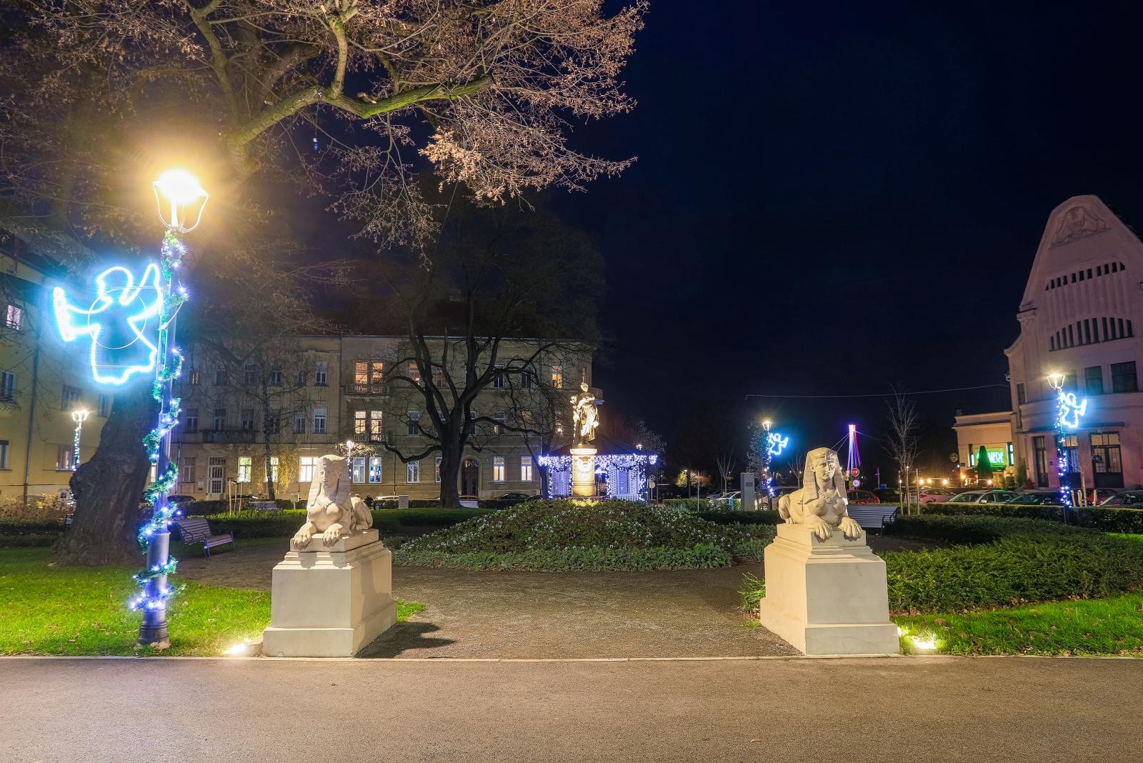 Adventska čarolija u središtu Osijeka 2020.