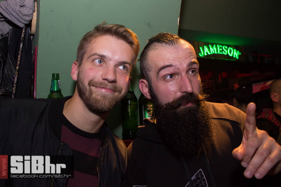 fort_pub_10