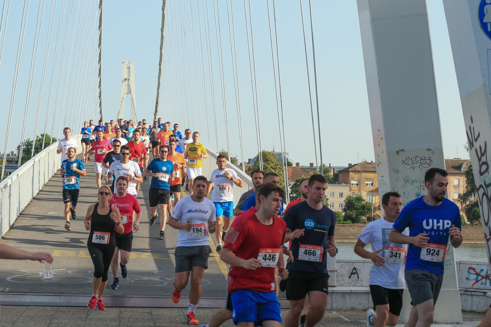 B2B run okupio 1005 trkača u Osijeku B2B run okupio 1005 trkača u Osijeku