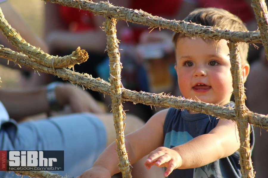 slama_dan_drugi_SiBhr_27 slama_dan_drugi_SiBhr_27