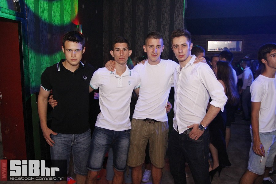 red_carpet_zoran_bastion_31