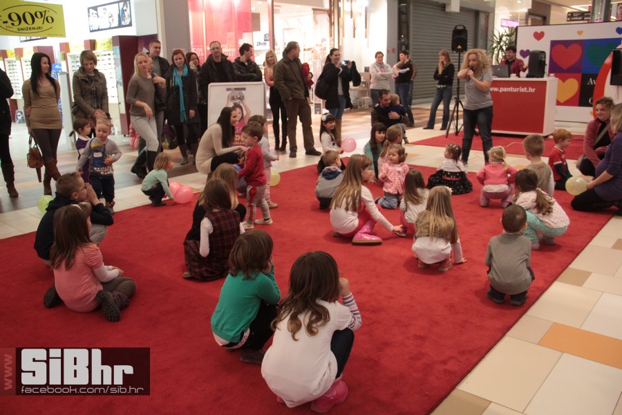 avenuemall_osijek_mali_disco_si