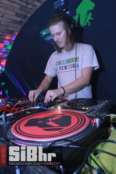 _exit_sibhr2014_11