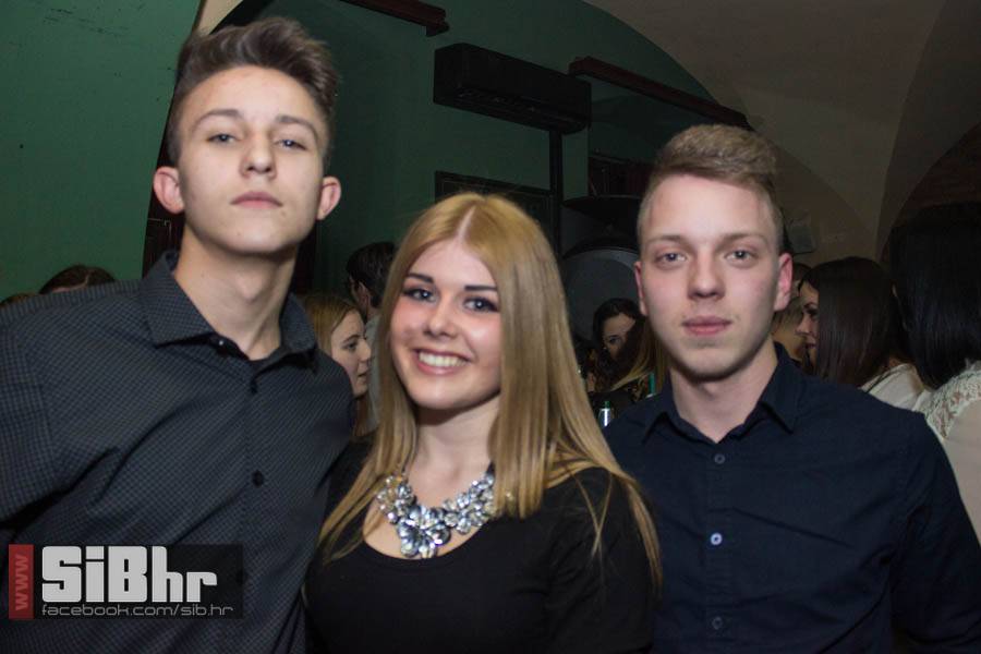 fort_pub_6