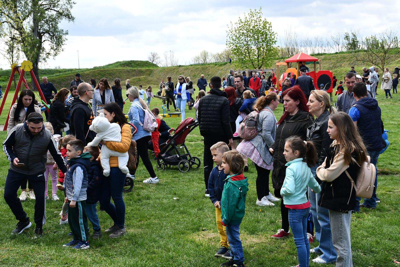 Druženje s uskršnjim zekom u Tvrđavi Brod