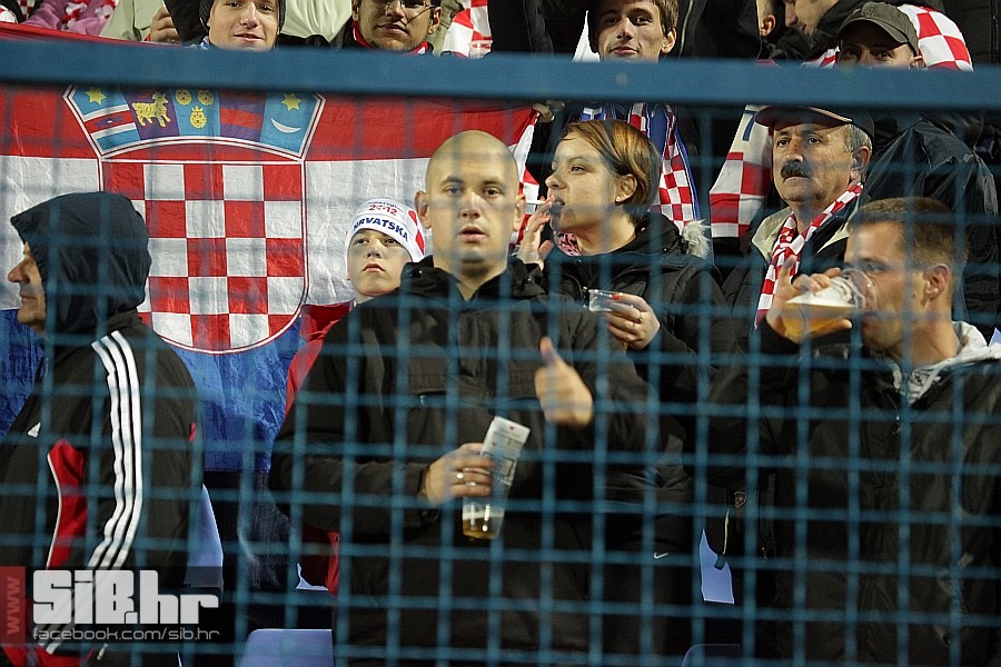 hrvatska-wales_navijaci_53