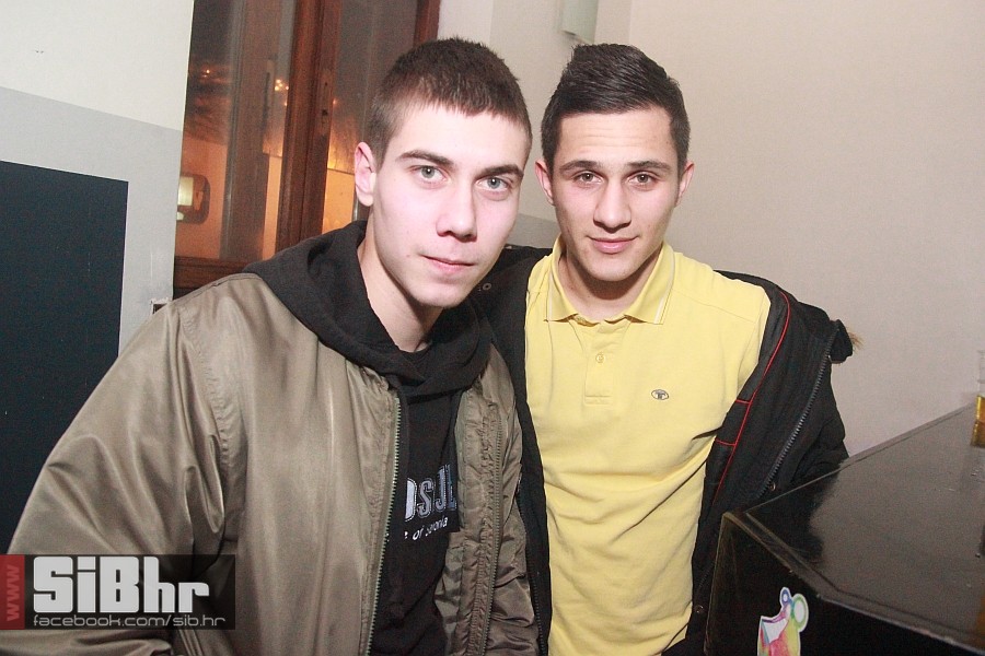 nocni_zivot_Exit_04012013_SiBhr