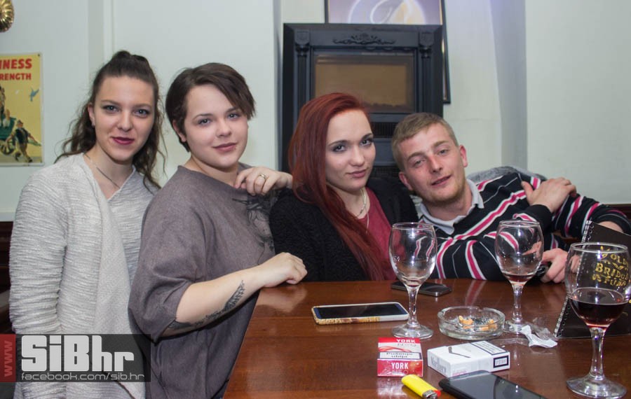 old_bridge_pub_osijek_3