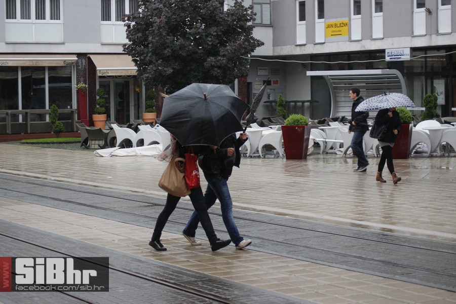 kisa_osijek_SiBhr_26 kisa_osijek_SiBhr_26