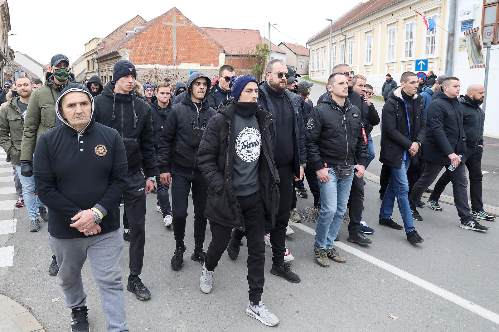 Nekoliko desetaka tisuća ljudi u vukovarskoj Koloni sjećanja
