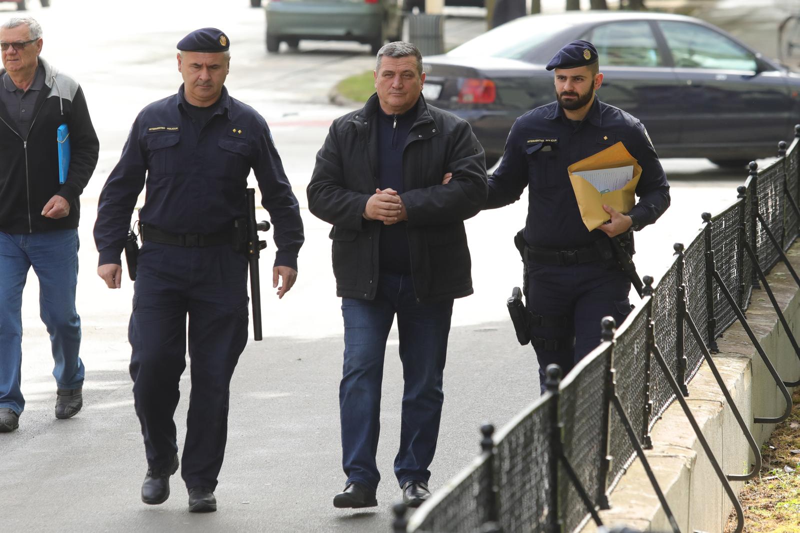 Zlatko Pinjuh Zlatko Pinjuh