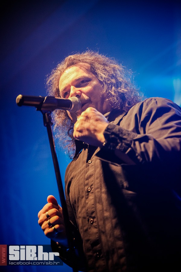 opca_opasnost_slavija_04042013_