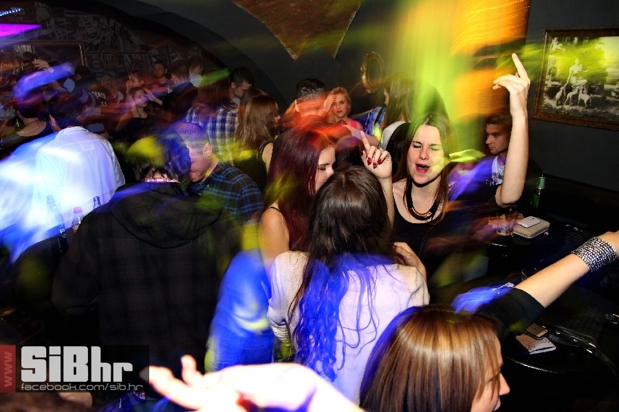 TUFNA_osijek_nightlifelifestyle