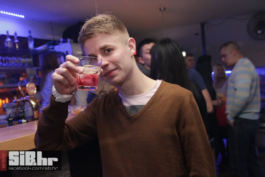 SaturdayFever_CocktailBarka_SiB