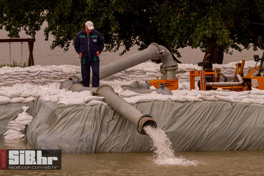poplave_u_sib_12062013_sibhr_mb