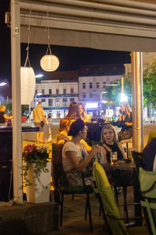 Još jedna odlična glazbena večer na terasi ’22-ojke’