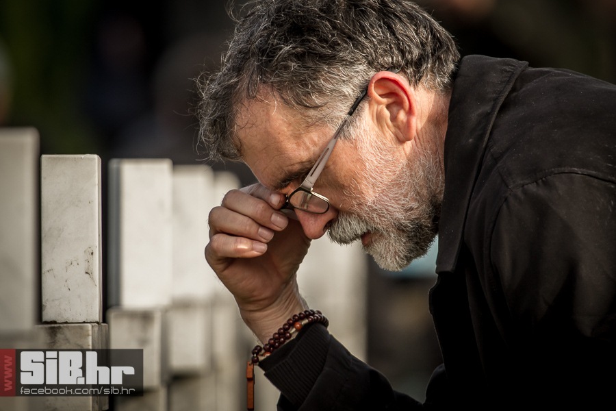 kolona_sjecanja_vukovar_1811201