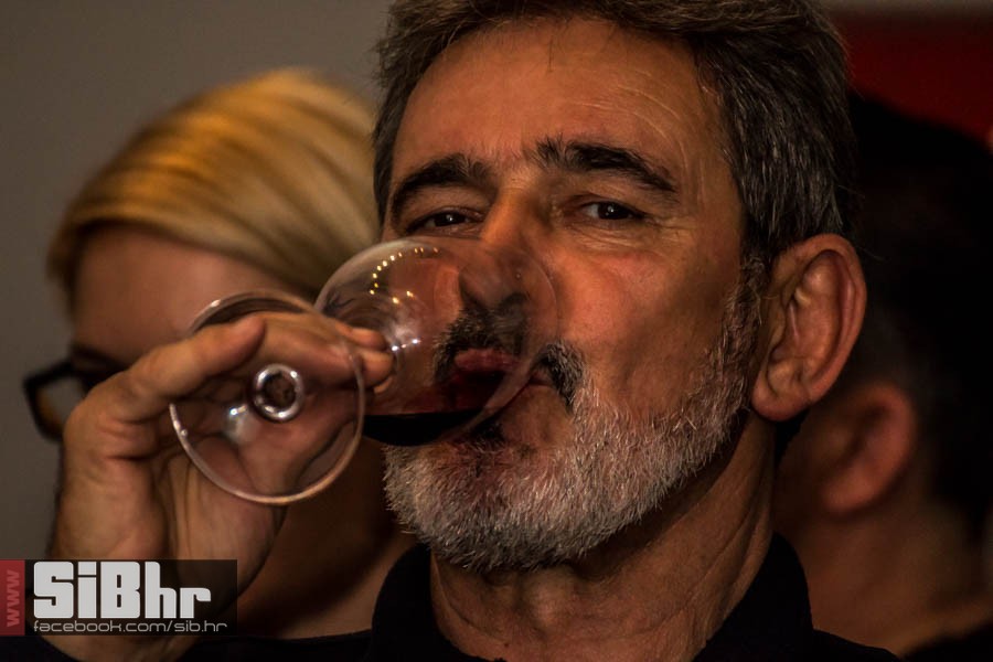 wine_fest_osijek_2015_SiBhr_32