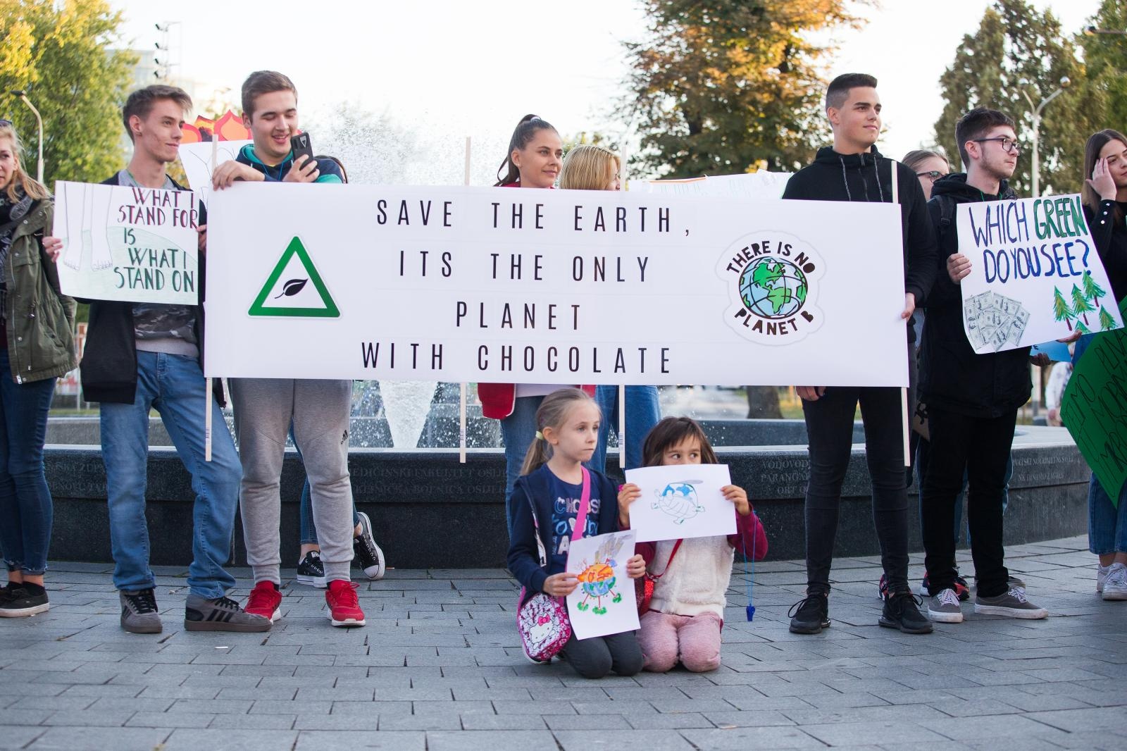 Osijek, 20.9.2019. – Prosvjed srednjoškolaca za spas klime Osijek, 20.9.2019. – Prosvjed srednjoškolaca za spas klime