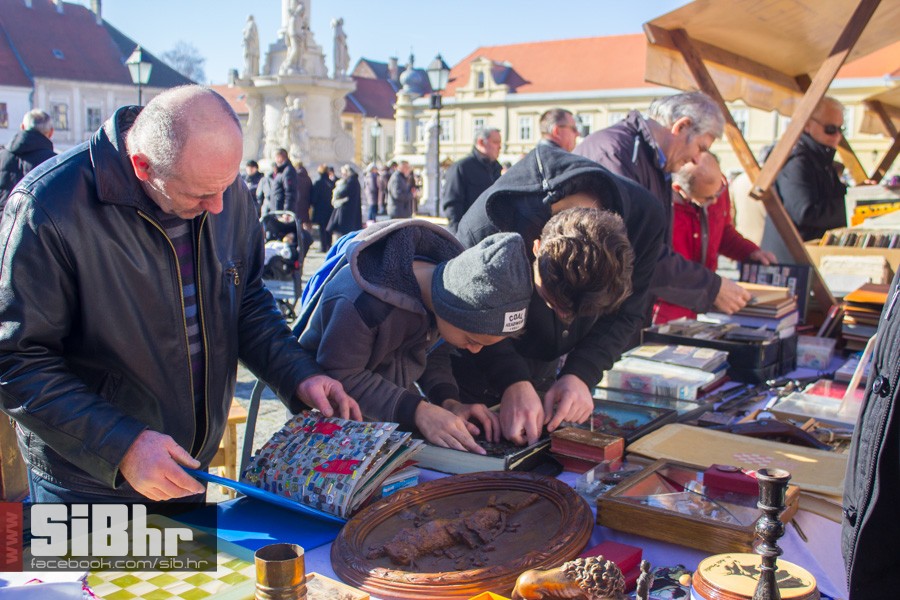 sajam_antikviteta_veljaca2016_s