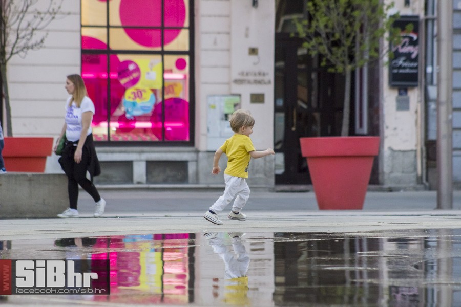 osjecani_u_setnji_gradom_136 osjecani_u_setnji_gradom_136