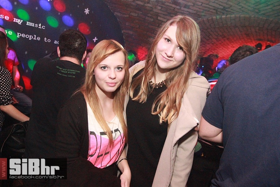 nocni_zivot_Exit_04012013_SiBhr