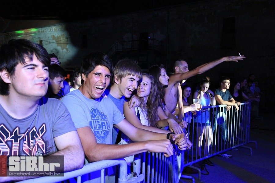 ufo_1_dan_07072012_sibhr_by_004