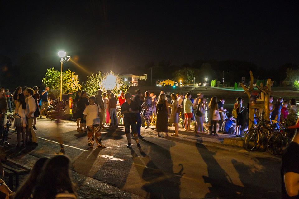 Osječani uživali na jazzu uz Dravu Osječani uživali na jazzu uz Dravu