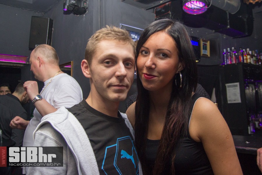 tufna1710_2015_SiBhr_40