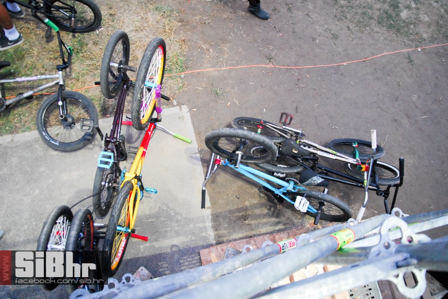 pannonian_petak2015_SiBhr124