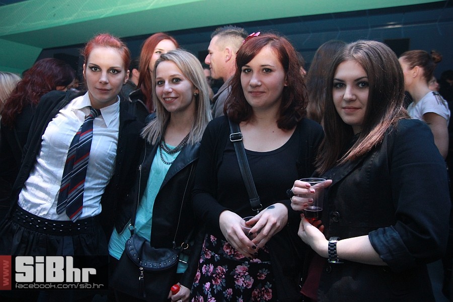 sars-kinoeuropa_SiBhr_10