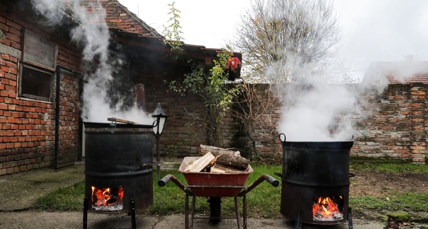 Tradicionalno slavonsko kolinje Tradicionalno slavonsko kolinje